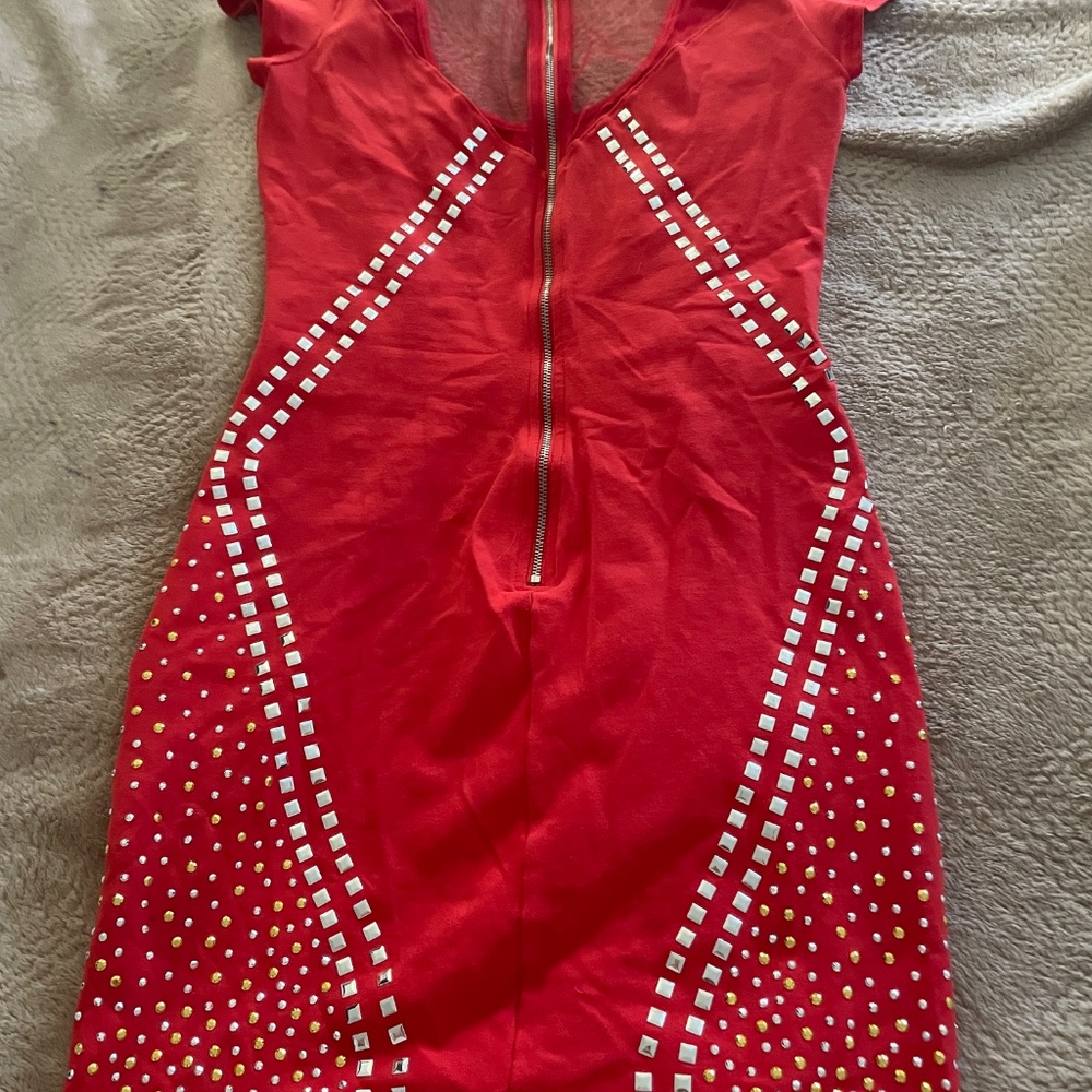 Dress - Picture 2 of 3